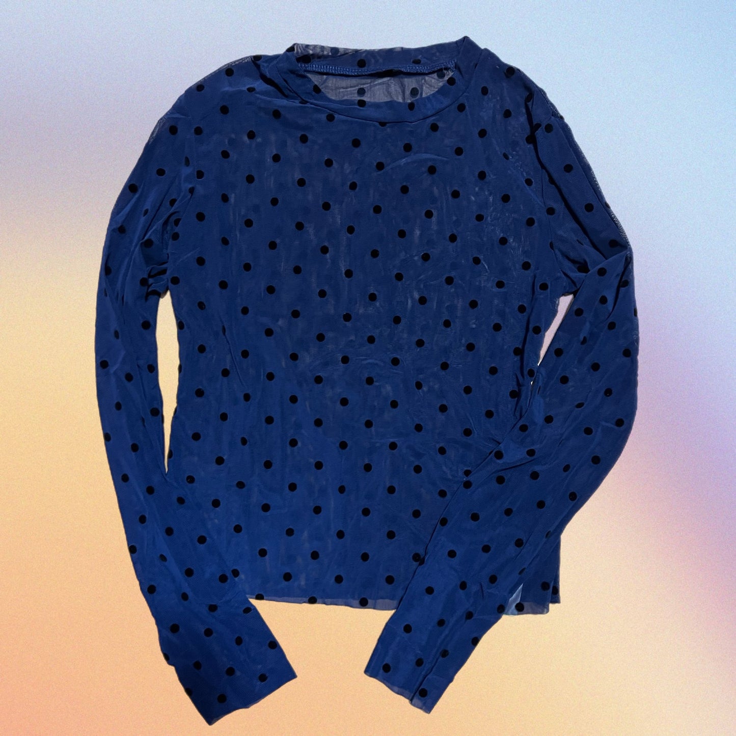 Blusetta tulle pois