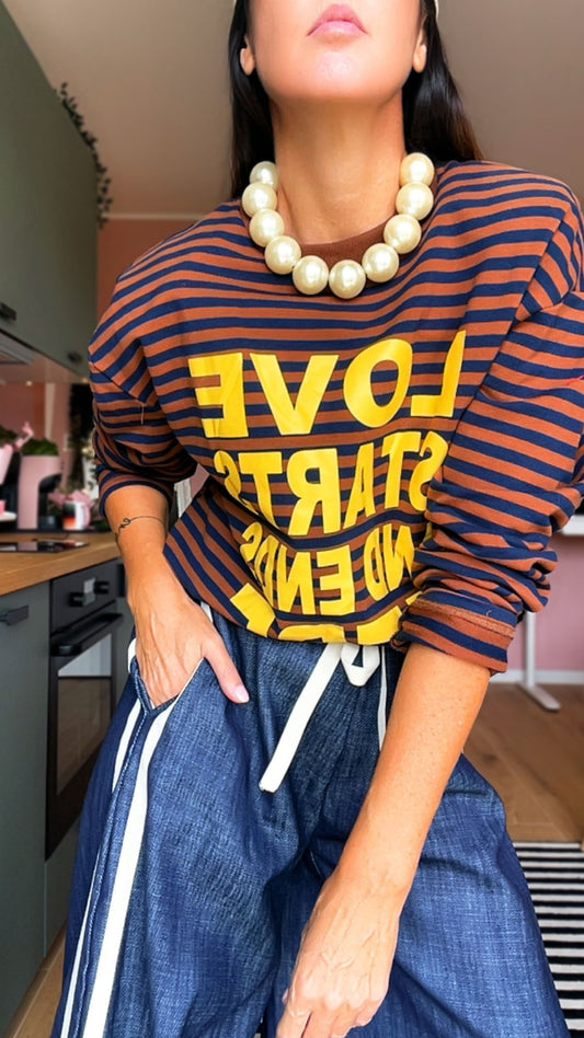 T-shirt oversize “LOVE”