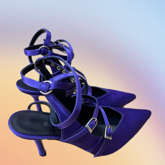 Decoltè Stephen Good London